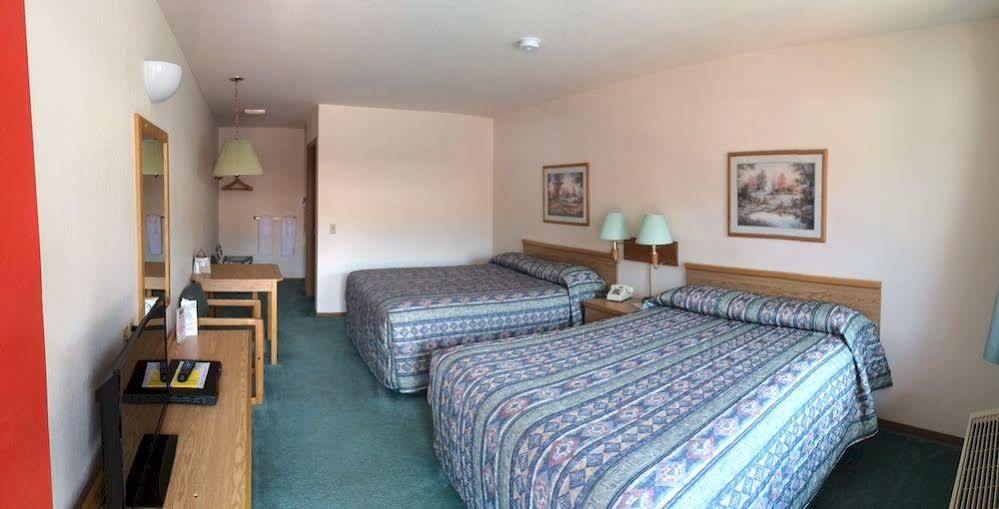 Mini Golden Inns Motel Hungry Horse Bagian luar foto